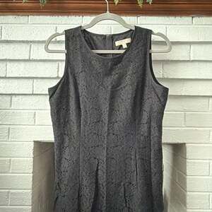 Banana Republic Sleeveless Black Floral Lace Top with Zip Back